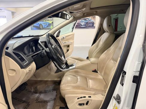 Used 2015 Volvo XC60 T5 Premier FWD image 7