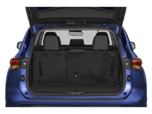 Certified 2026 Toyota Highlander XLE image 10