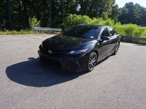 Used 2023 Toyota Camry SE FWD image 24