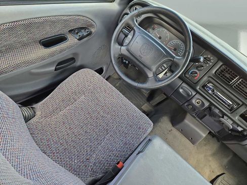 Used 2001 Dodge Ram 1500 Truck 2WD Quad Cab image 20