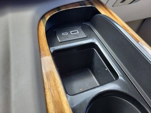 Used 2023 Cadillac Escalade ESV Sport Platinum w/ LPO, Floor Liner Package image 33