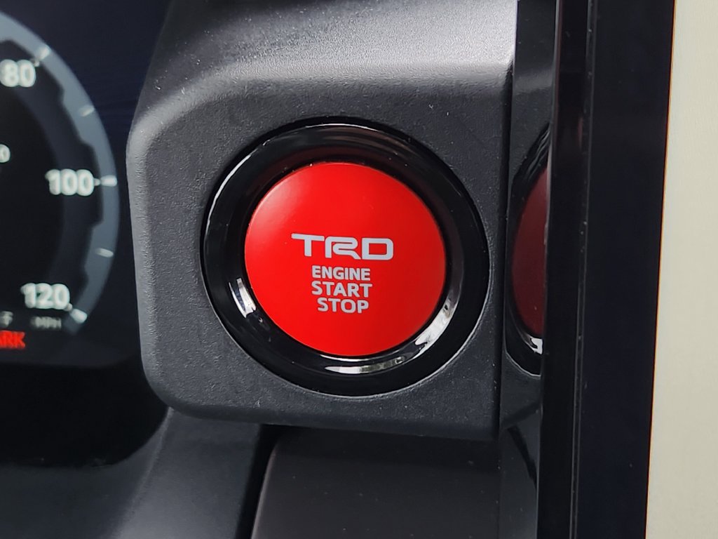Used 2025 Toyota Tacoma TRD Sport w/ TRD Sport Upgrade Package AWD/4WD image 12