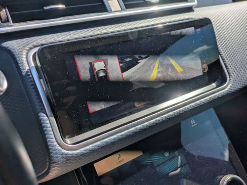 Used 2021 Land Rover Range Rover Velar R-Dynamic S AWD/4WD image 22