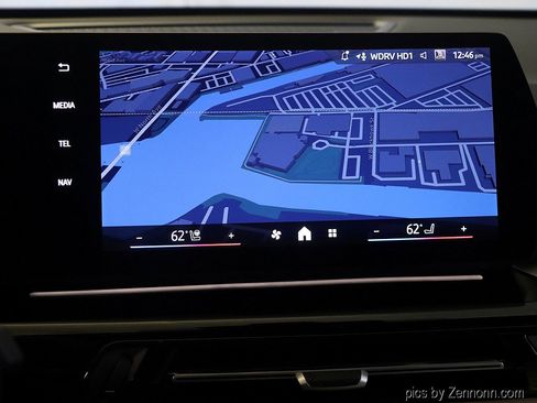 Used 2025 BMW X1 xDrive28i w/ Technology Package image 21