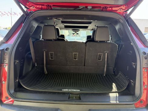 Certified 2023 Chevrolet Traverse LT w/ LT Premium Package AWD/4WD image 6