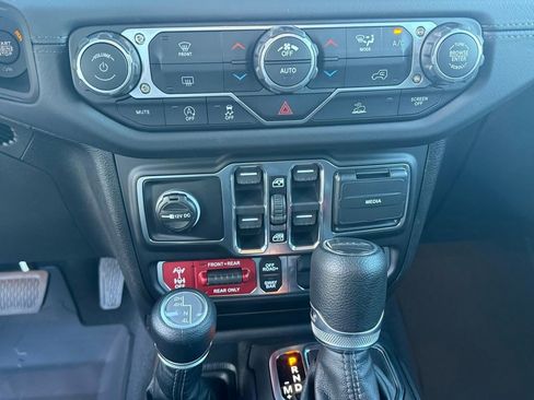 New 2026 Jeep Gladiator Rubicon image 15