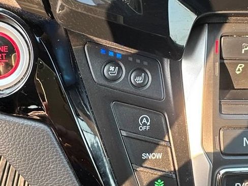 Used 2019 Honda Odyssey Elite image 4