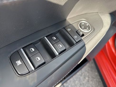 Used 2023 Kia Forte GT-Line image 17