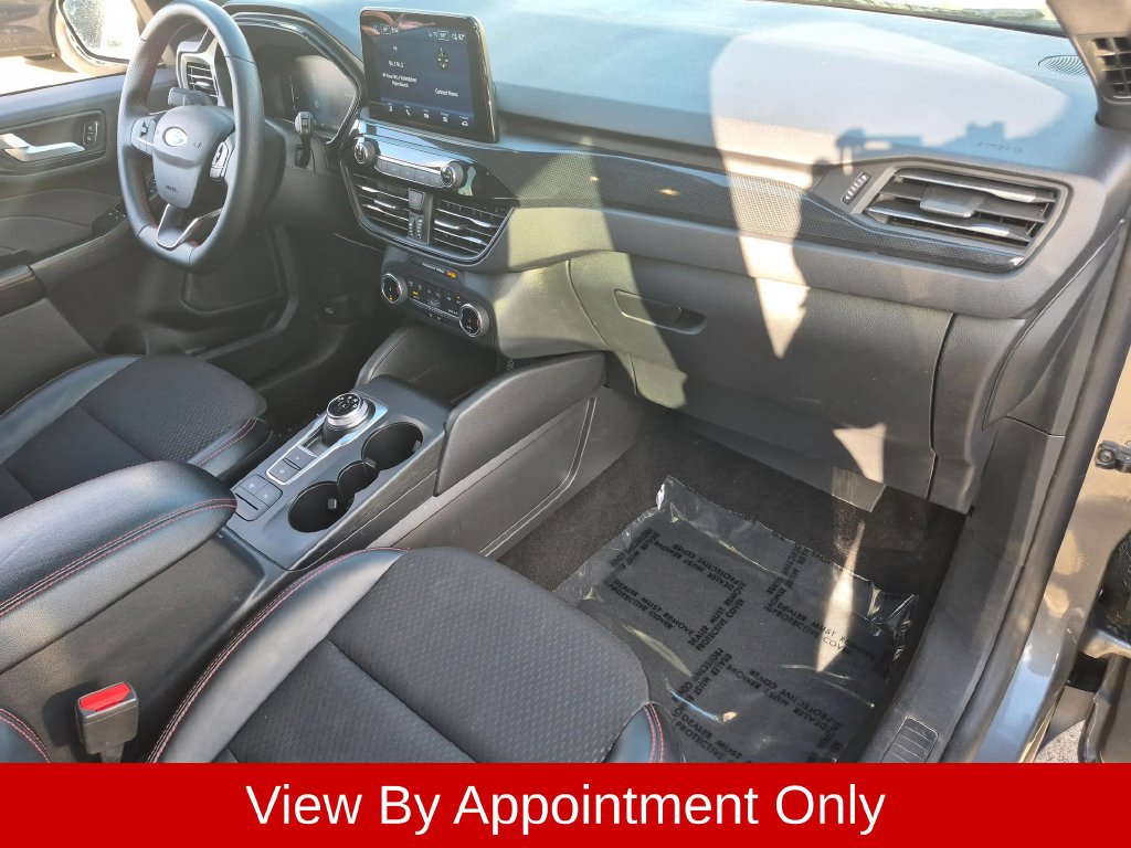 Used 2025 Ford Escape ST-Line AWD/4WD image 34