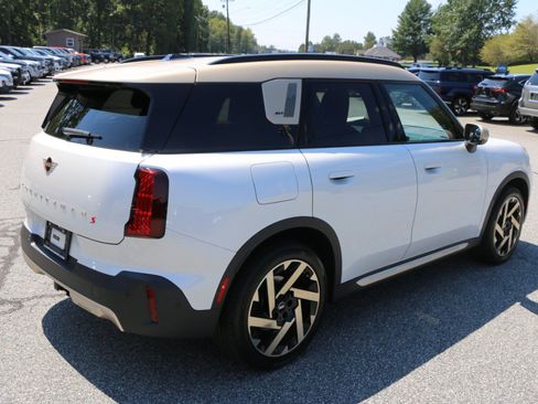 Used 2025 MINI Cooper Countryman S AWD/4WD image 8
