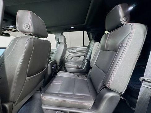 Used 2022 Chevrolet Tahoe RST w/ Sport Performance Package image 29