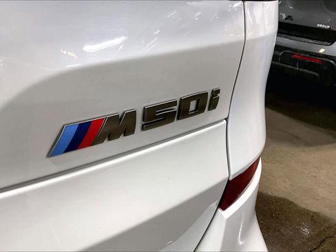 Used 2021 BMW X5 M50i w/ Premium Package image 10