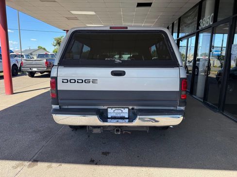 Used 2000 Dodge Ram 2500 Truck 2WD Quad Cab image 4