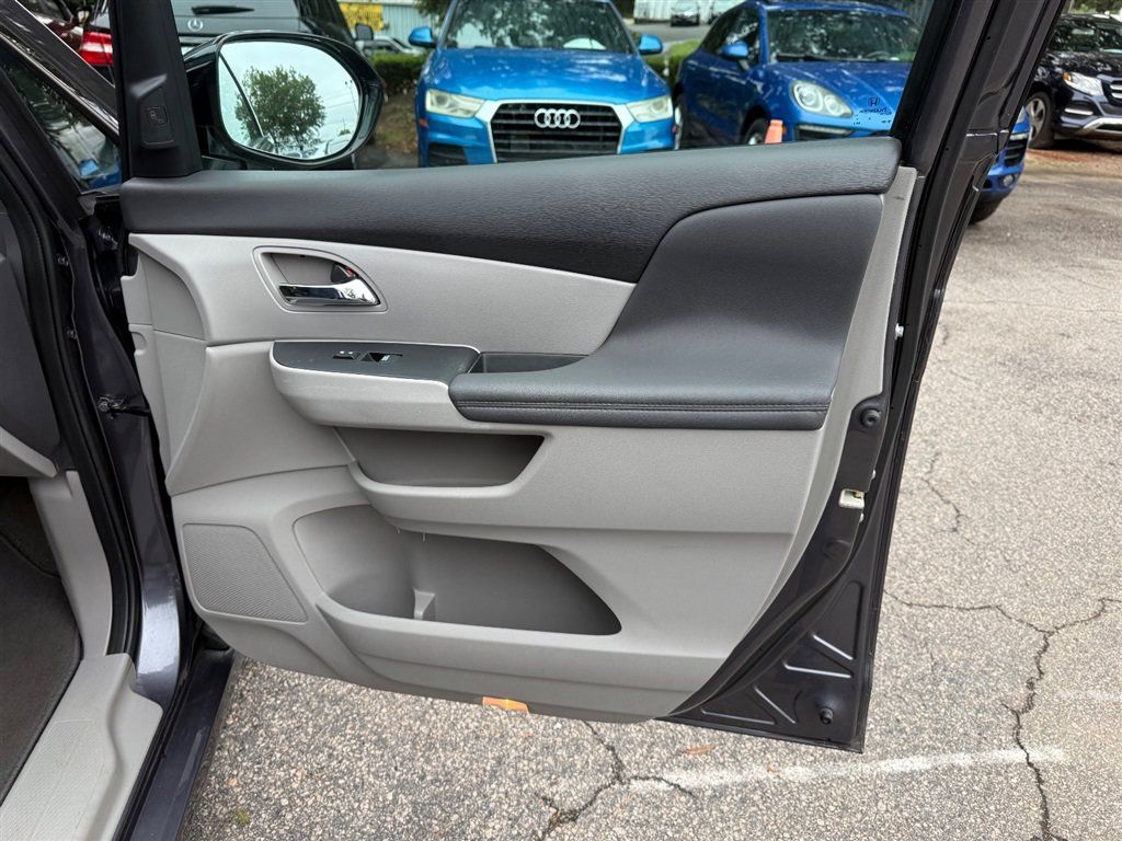 Used 2016 Honda Odyssey Touring image 19