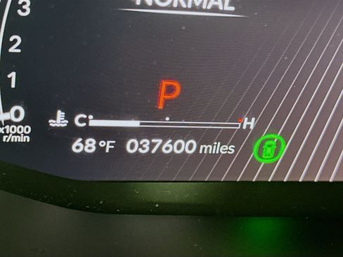 Used 2023 Acura MDX SH-AWD w/ Advance Package image 19