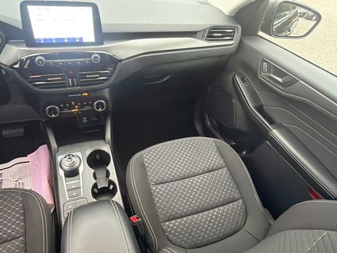 Used 2023 Ford Escape Active image 23