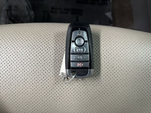 Used 2020 Ford Expedition XLT w/ Equipment Group 202A image 43