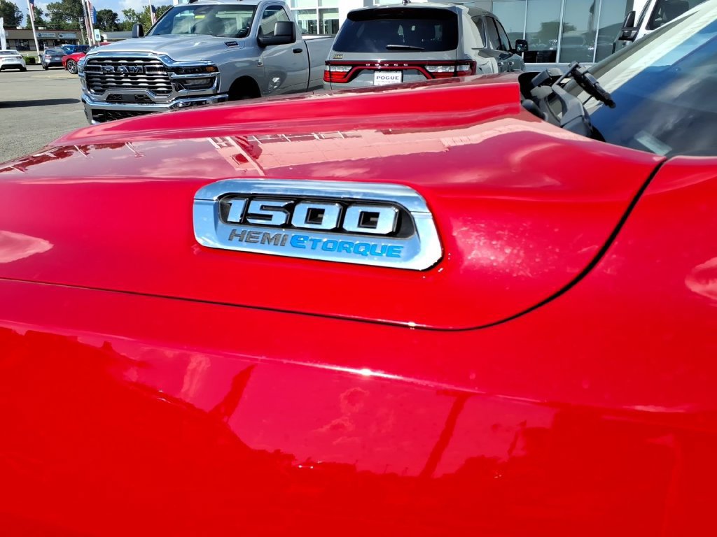 Used 2021 RAM 1500 Big Horn AWD/4WD image 10