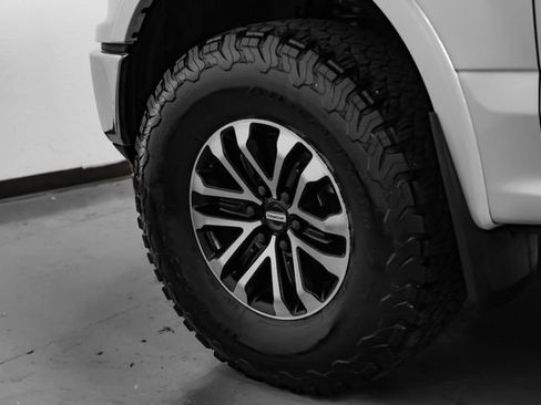 Used 2018 Ford F150 Lariat AWD/4WD image 54