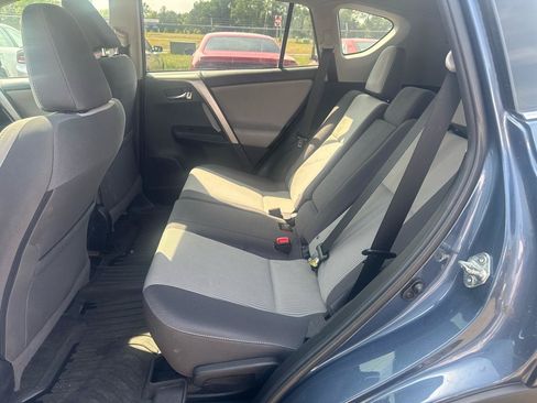 Used 2014 Toyota RAV4 XLE AWD/4WD image 11
