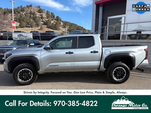 Certified 2025 Toyota Tacoma TRD Off-Road image 3