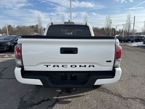 Certified 2023 Toyota Tacoma TRD Sport image 3