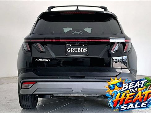 Used 2025 Hyundai Tucson Limited FWD image 4