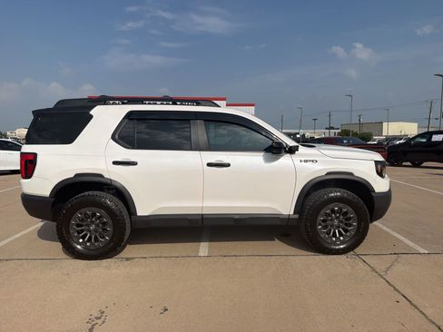 Used 2026 Honda Passport TrailSport image 4