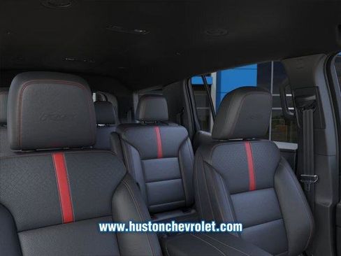 New 2026 Chevrolet Traverse RS w/ LPO, Floor Liner Package FWD image 24