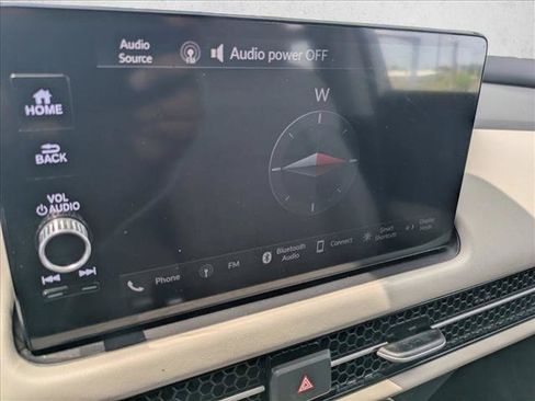 Used 2023 Honda HR-V EX-L image 13