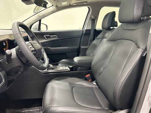 New 2026 Kia Sportage EX image 9