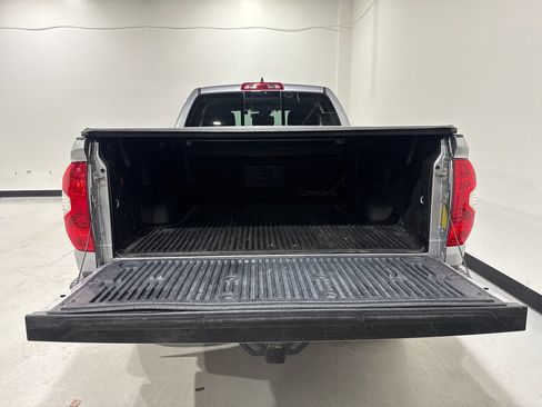 Used 2021 Toyota Tundra SR5 AWD/4WD image 26