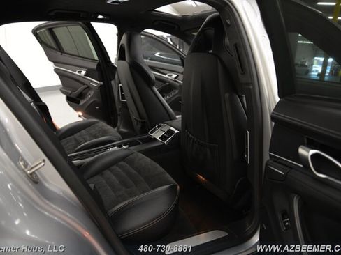 Used 2013 Porsche Panamera GTS image 22