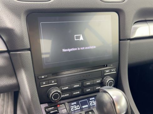 Certified 2021 Porsche 718 Cayman Coupe w/ Premium Package image 22