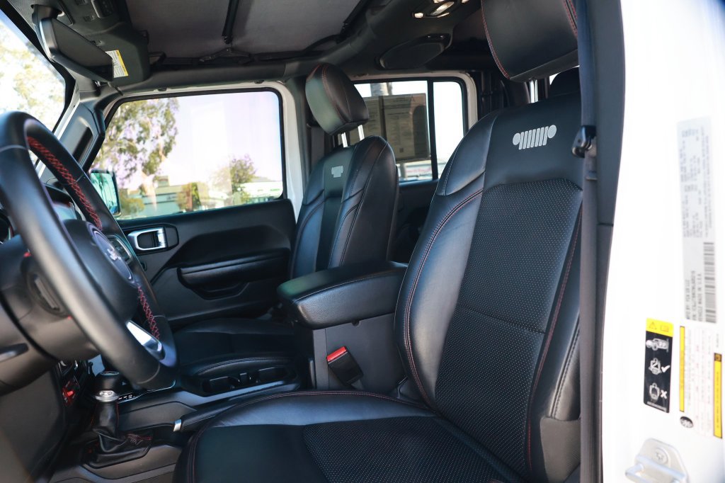 Used 2021 Jeep Gladiator Rubicon AWD/4WD image 25