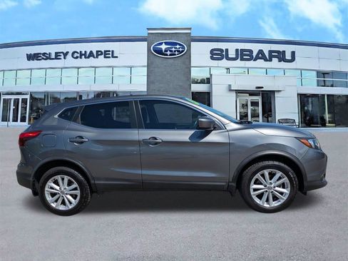 Used 2018 Nissan Rogue Sport S w/ S Appearance Package image 4
