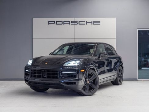 Certified 2026 Porsche Cayenne S AWD/4WD image 1