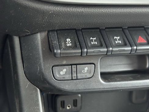 Used 2019 Chevrolet Colorado ZR2 image 13