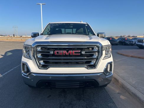 Used 2020 GMC Sierra 1500 SLT image 2
