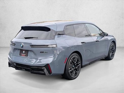 New 2026 BMW iX M70 image 2