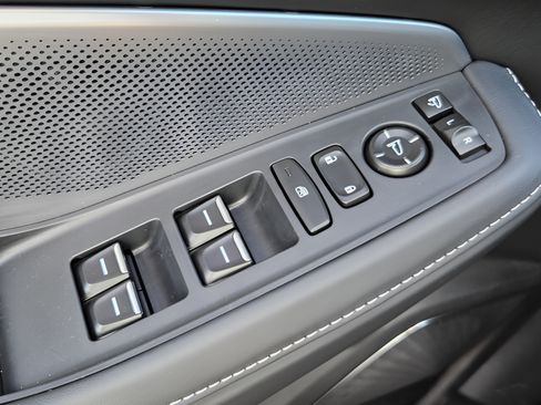Used 2026 Acura MDX FWD w/ Technology Package image 24