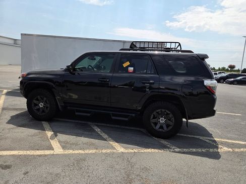 Used 2021 Toyota 4Runner Trail Special Edition AWD/4WD image 5