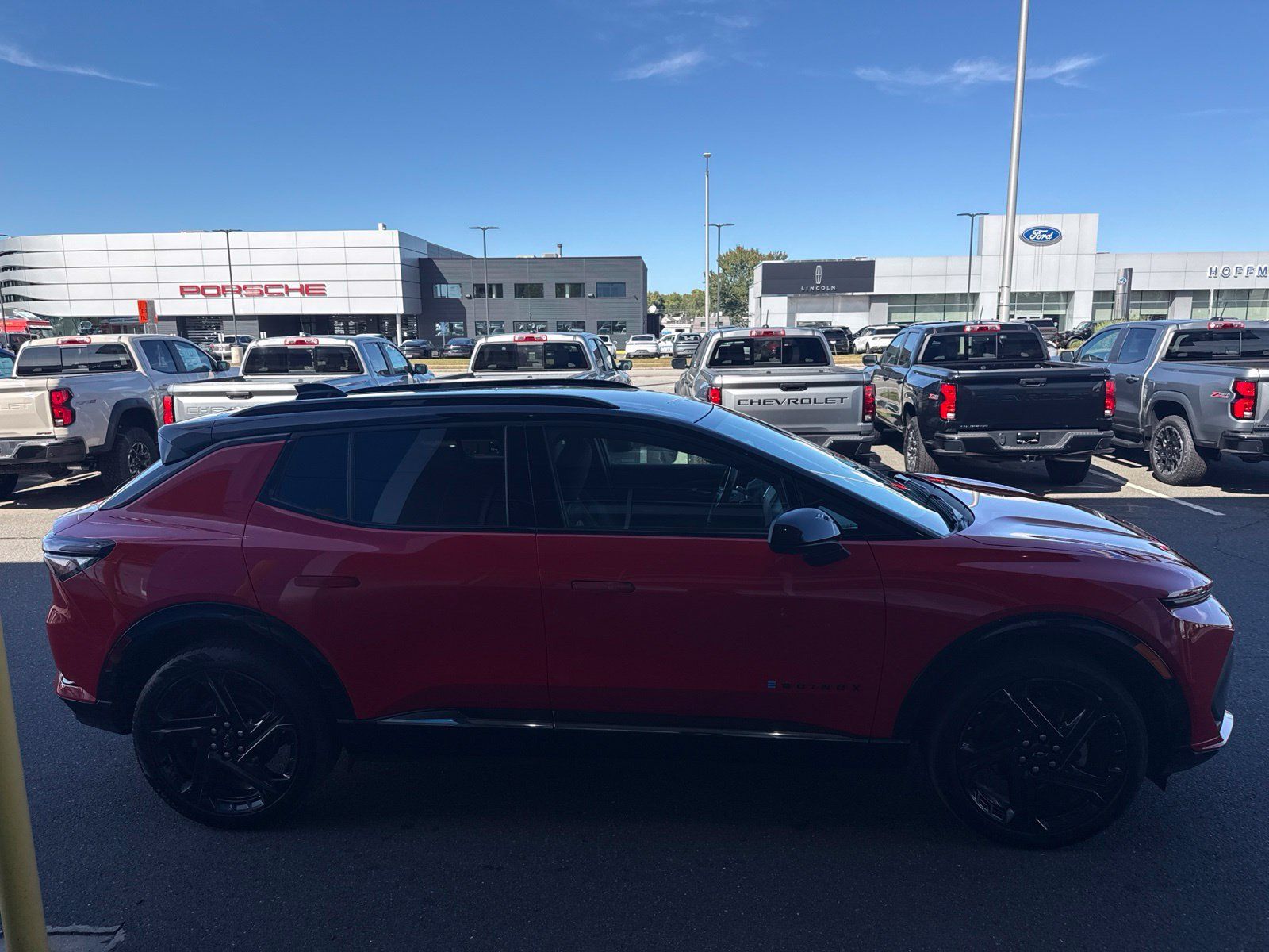 Used 2024 Chevrolet Equinox EV RS AWD/4WD image 5