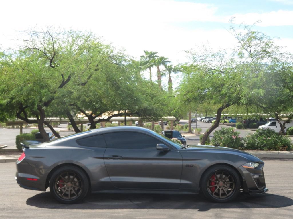 Used 2019 Ford Mustang GT RWD image 3