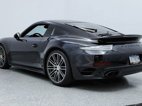Used 2014 Porsche 911 Turbo S image 3