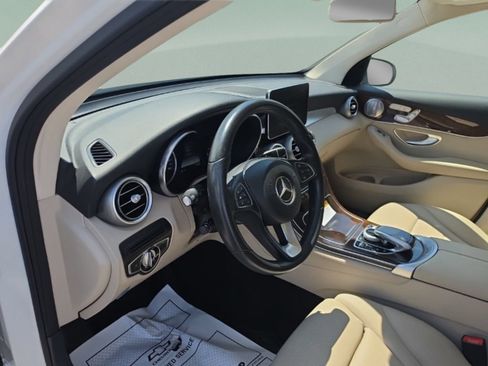 Used 2017 Mercedes-Benz GLC 300 image 13