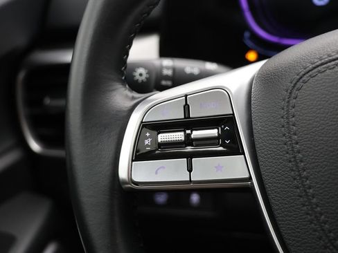 Used 2025 Kia Telluride S AWD/4WD image 19