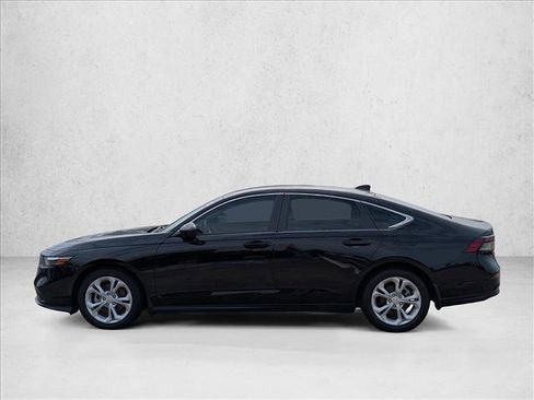 Used 2025 Honda Accord LX image 9