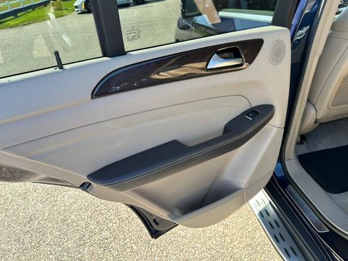 Used 2015 Mercedes-Benz ML 350 4MATIC image 16