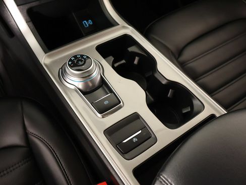 Used 2024 Ford Edge SEL w/ Convenience Package AWD/4WD image 8